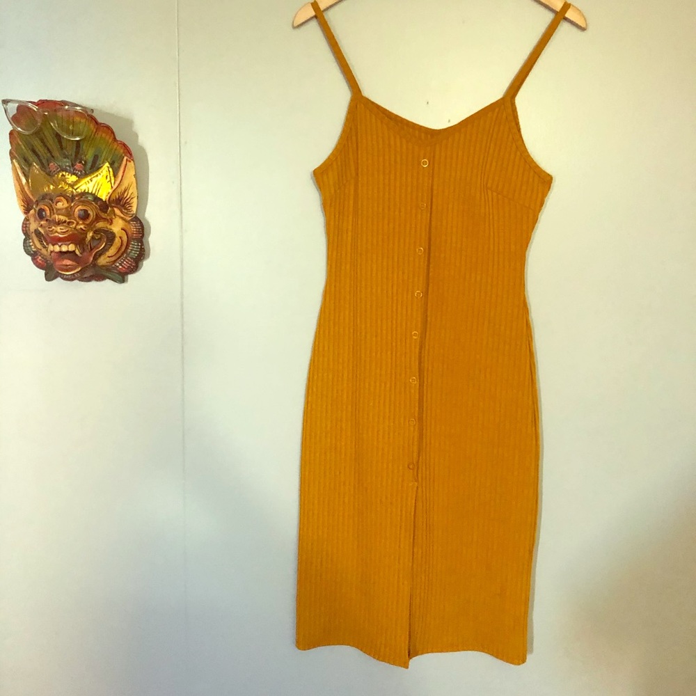BNWT Mustard Bodycon Casual Button Down Dress
